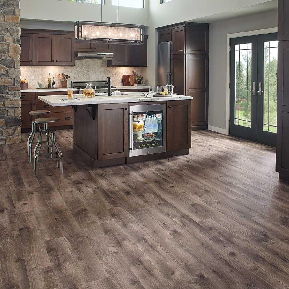 Laminate flooring in Lake Forest